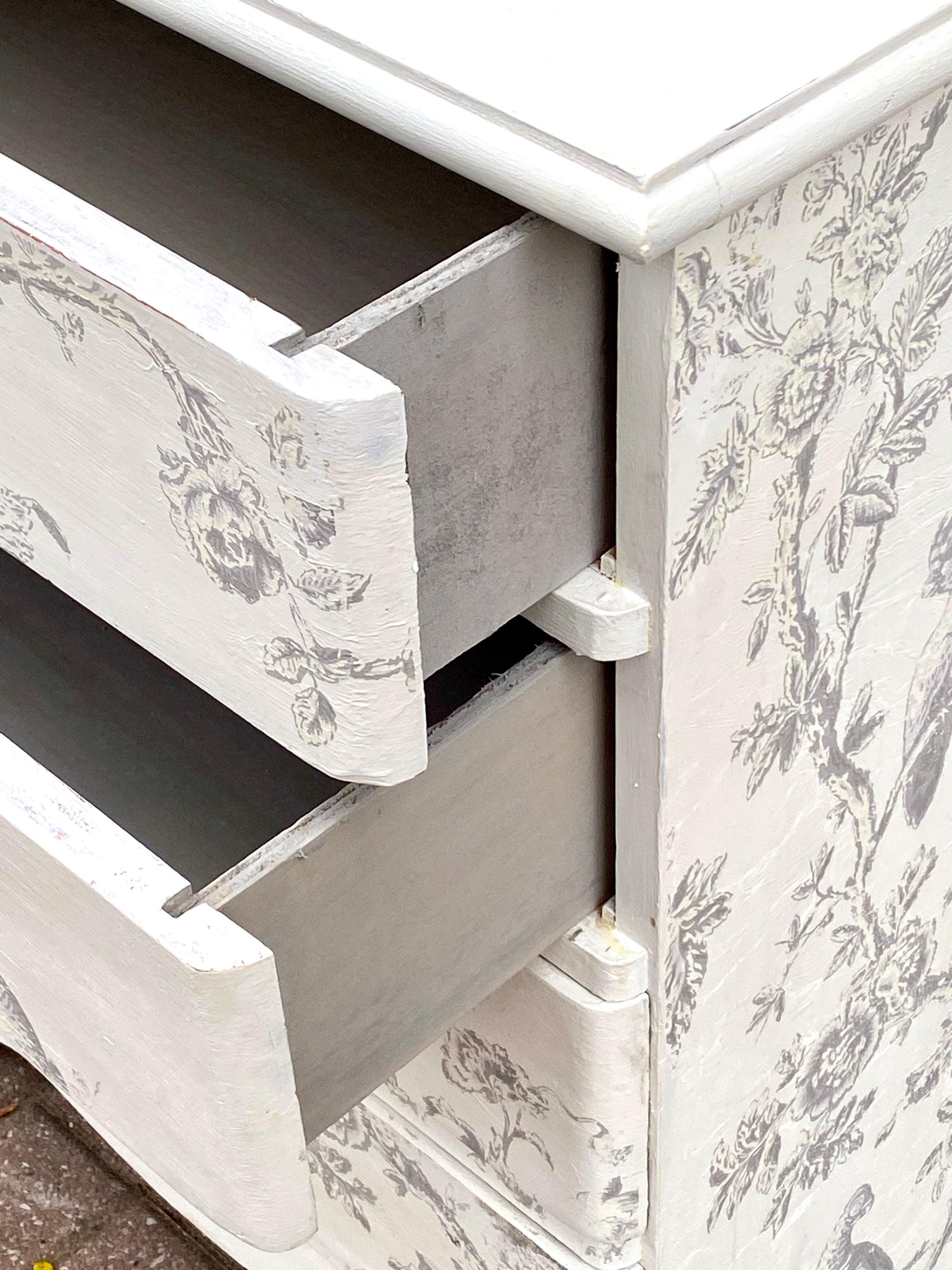 French Toile Set of Drawers