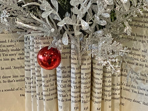 Recreated for Christmas: Upcycled Book Vase (In-Person)