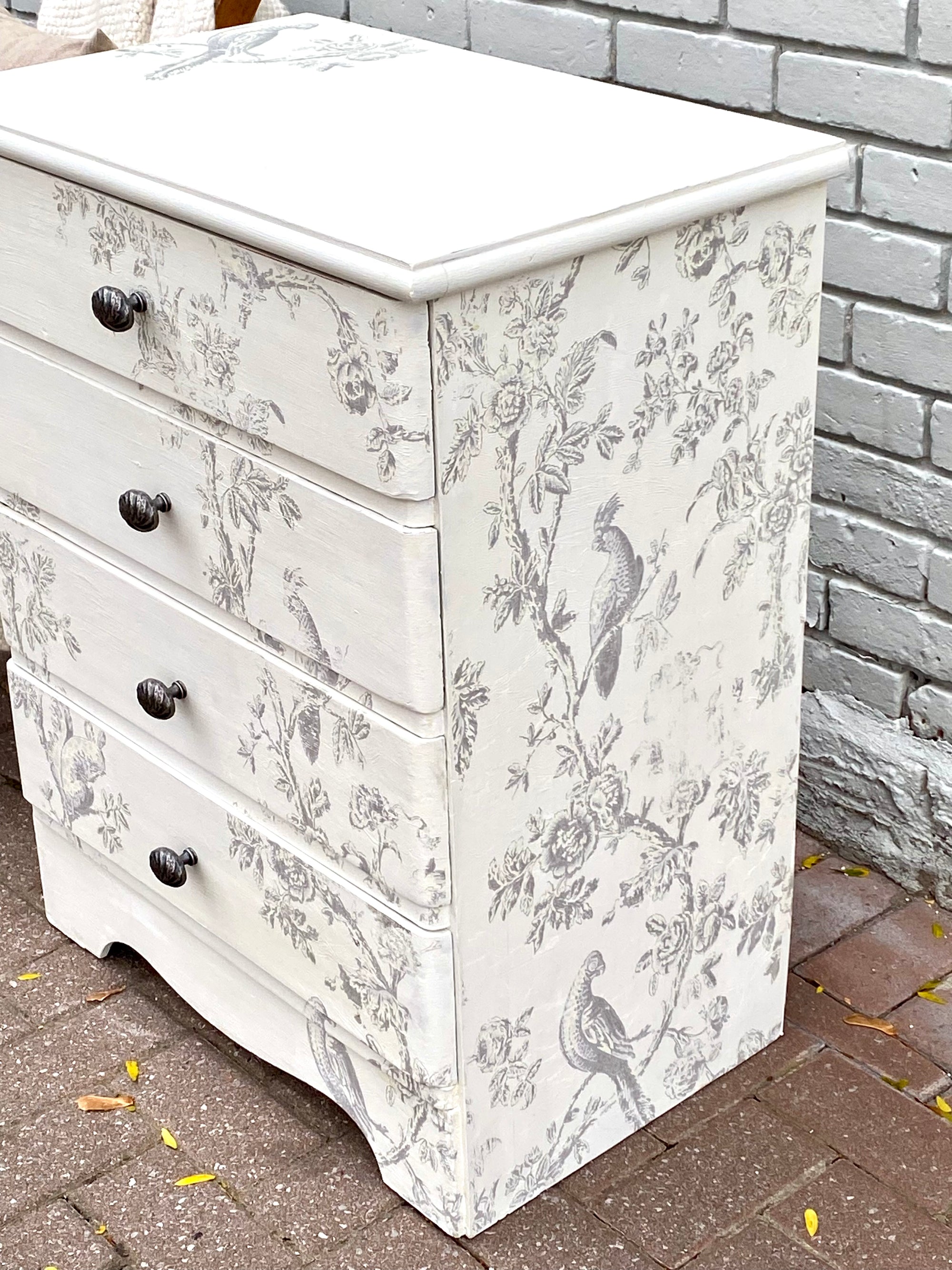 French Toile Set of Drawers