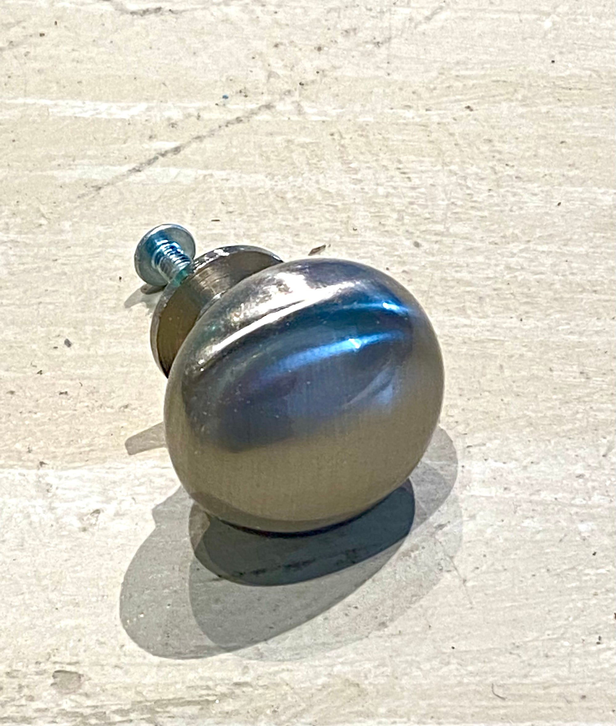 Smooth Silver Knob