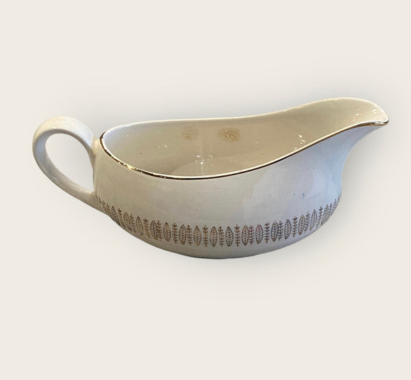 Royal Knight Gravy Boat and Plate - Gold Trim