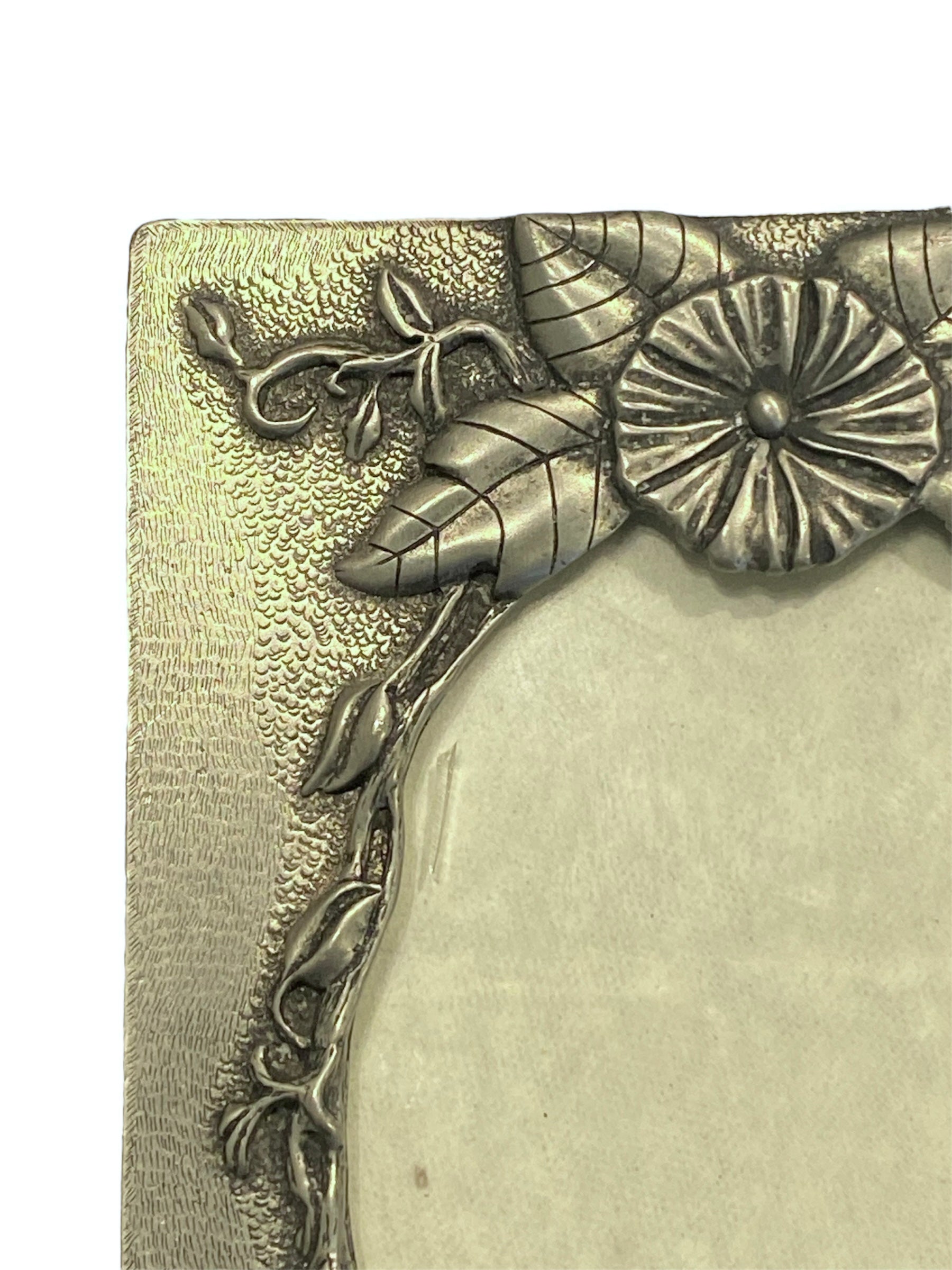 Floral Vine Pewter Frame
