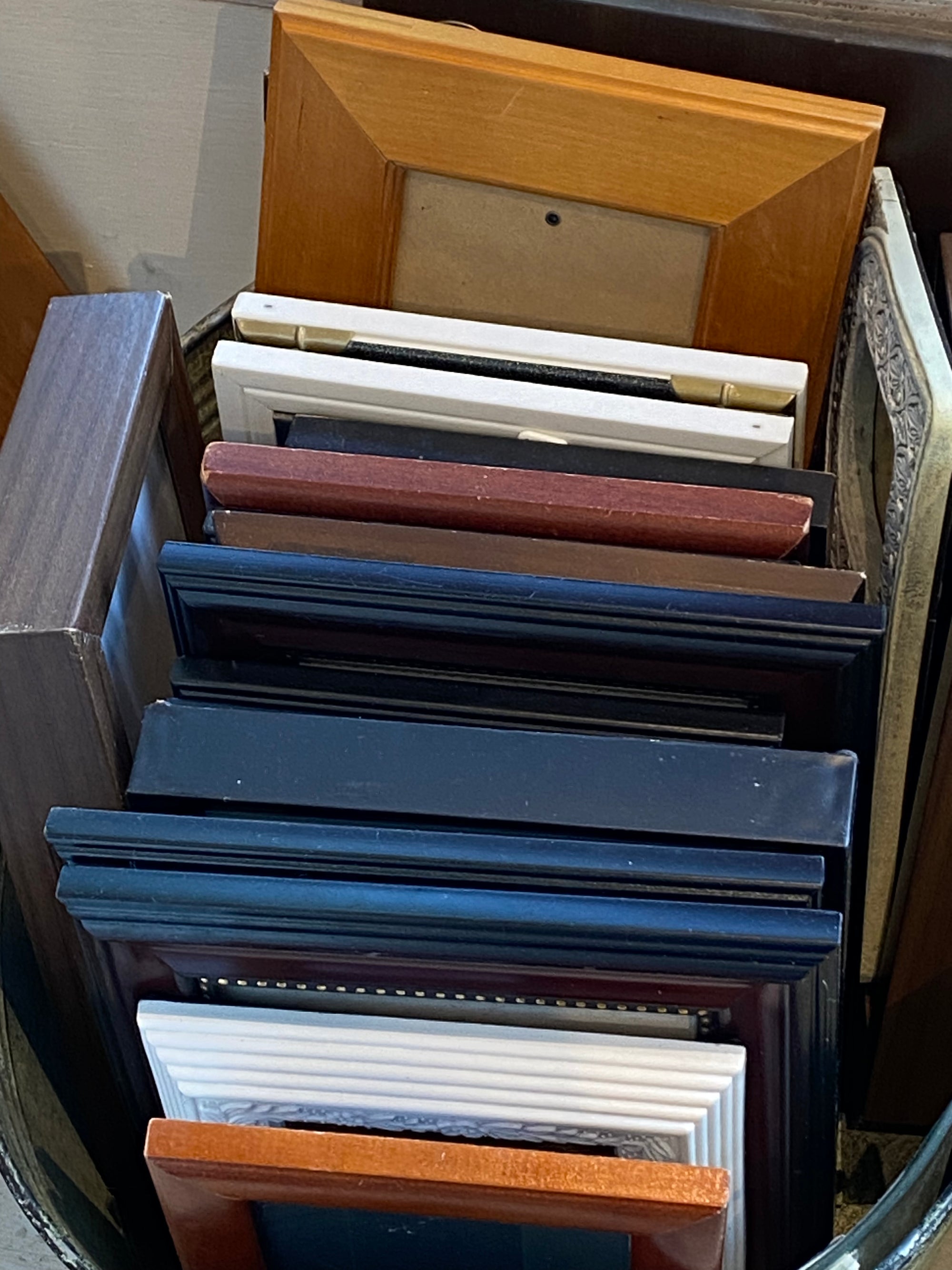 Pre-Loved Frame Collection: Small & Sweet