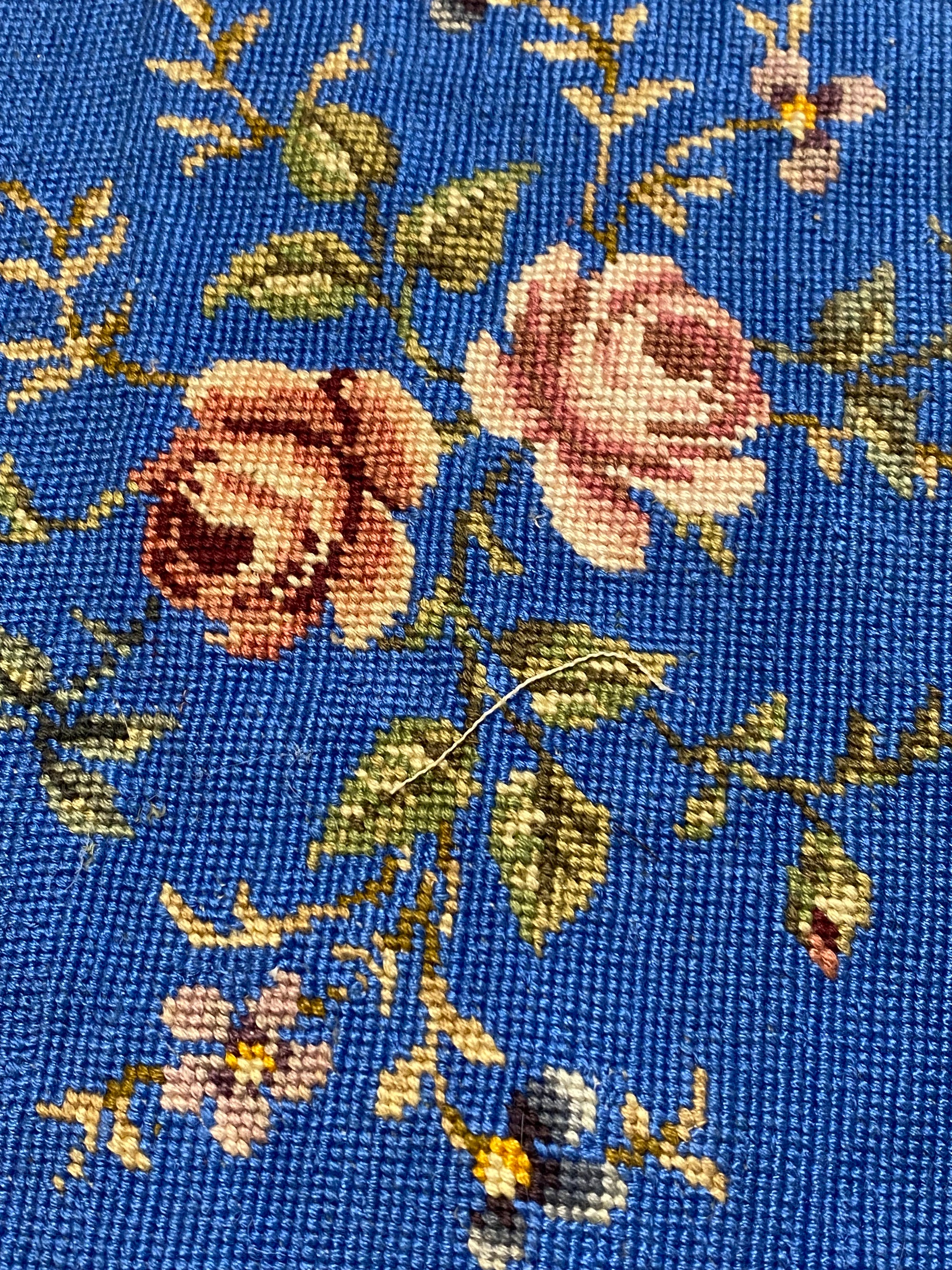 Beautiful Blue Round Cross Stich Piece wtih Roses