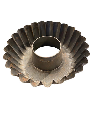 Primitive Fluted Ring Pan