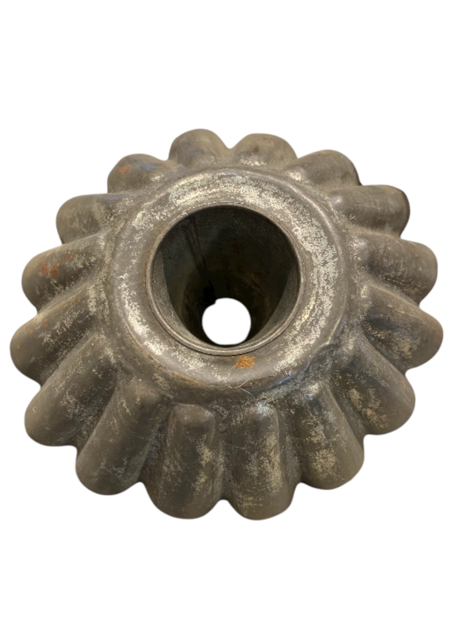 Small Primitive Fluted Ring Pan