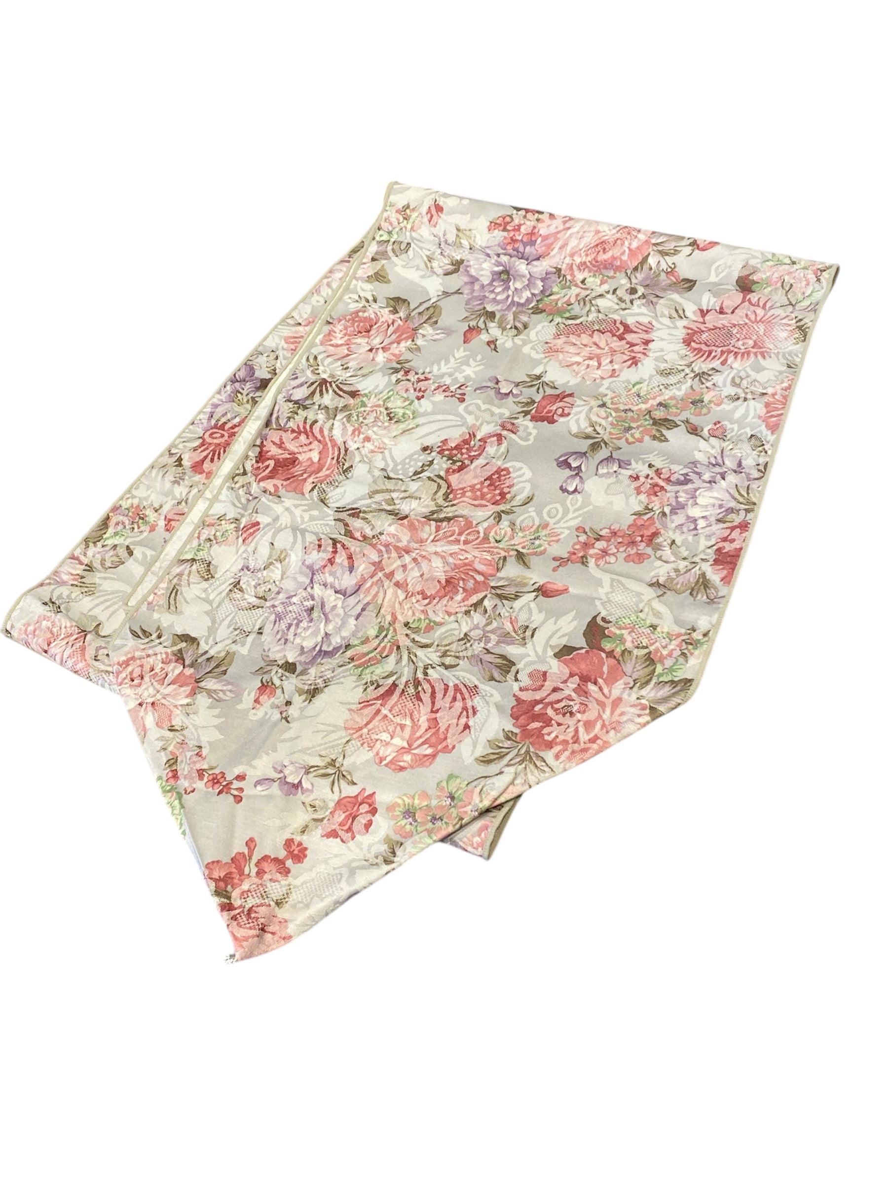 Shabby Chic Rose Table Runner