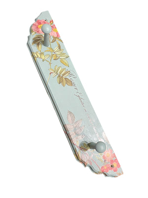 Wood Peg Hanger wtih Roses