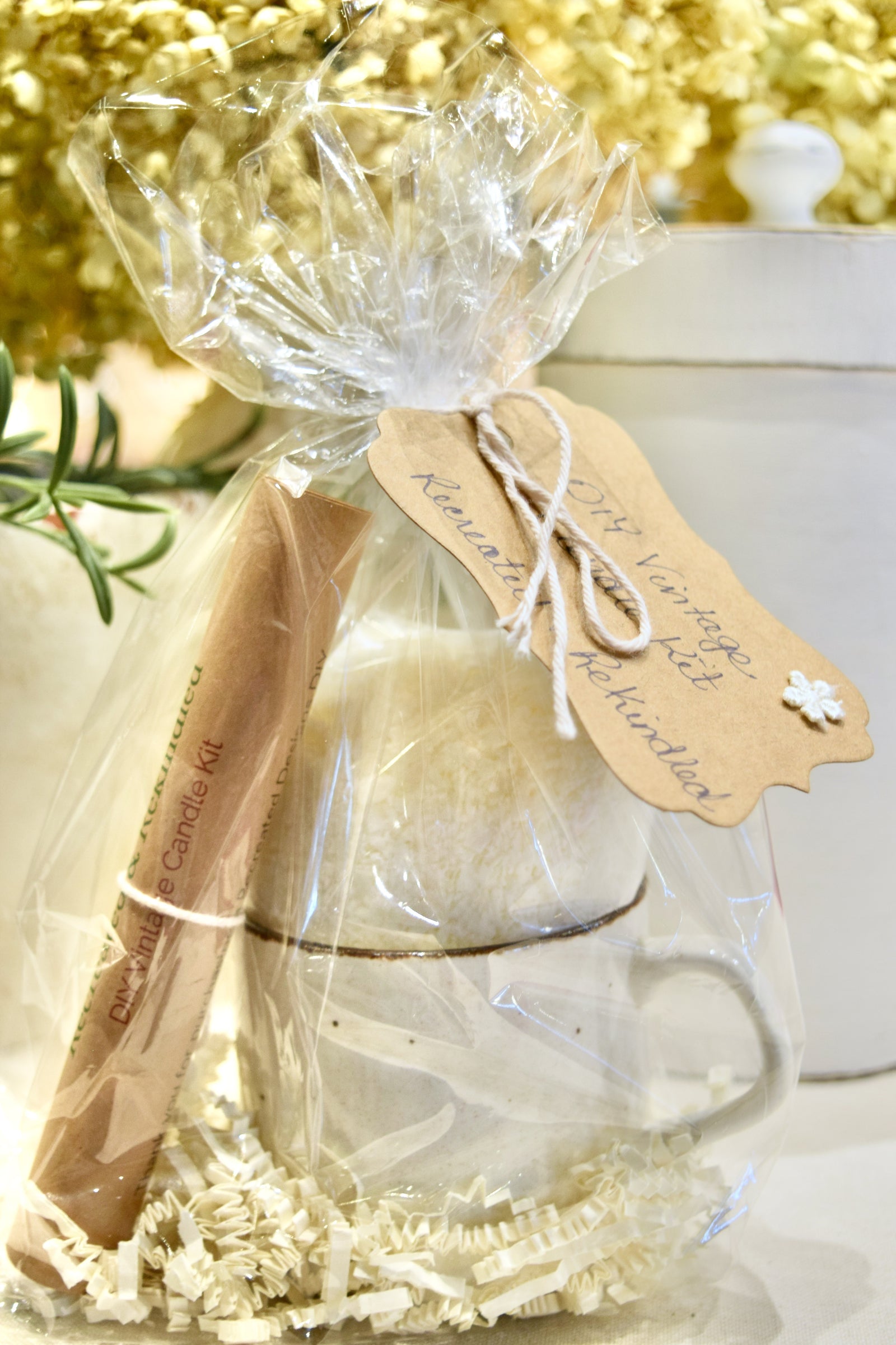 DIY Vintage Candle Kit - Beige and Brown Speckled Mug