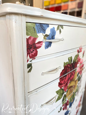 Countryside Garden Dresser