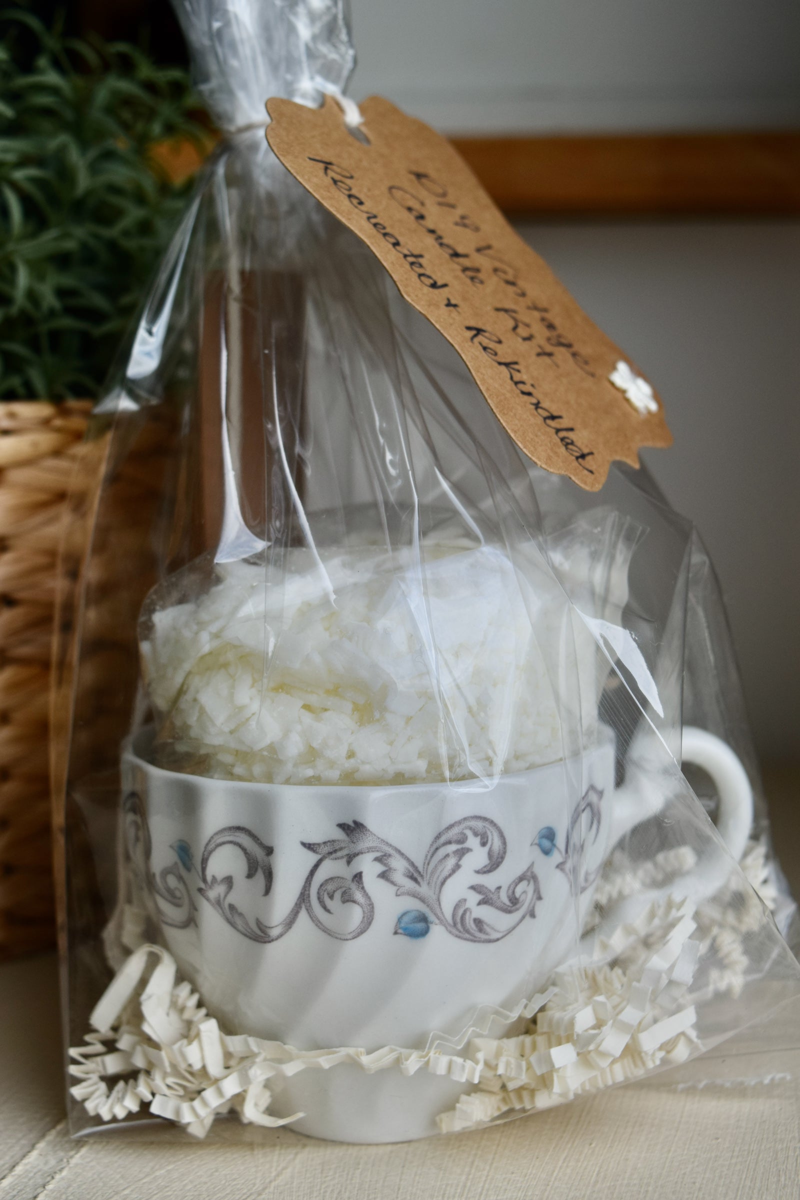 DIY Vintage Candle Kit - Grey and Blue Swirl Teacup