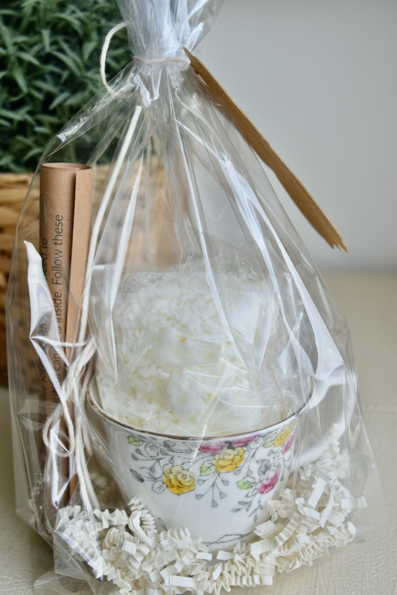 DIY Vintage Candle Kit - Pink and Yellow Floral Teacup