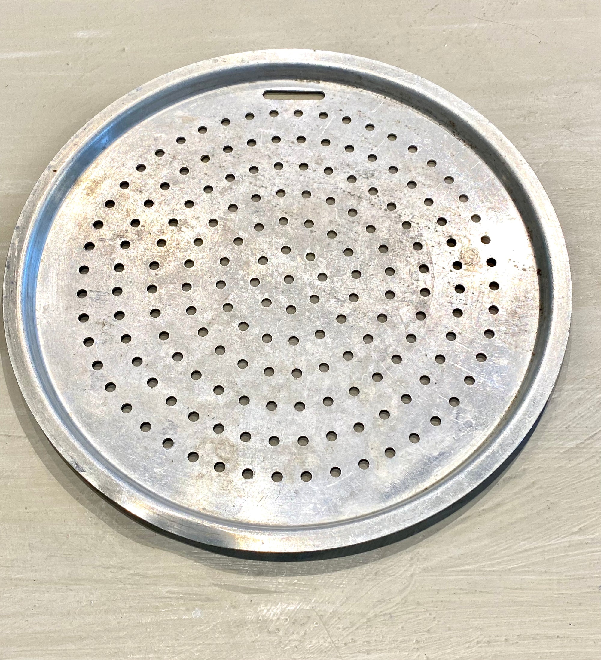 Aluminum Pan Strainer