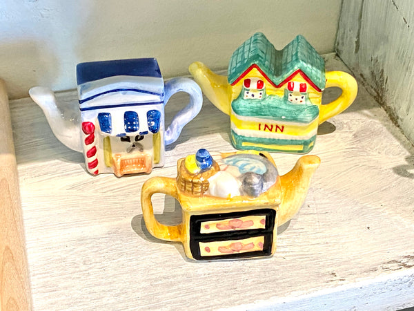 Teapot Figurines