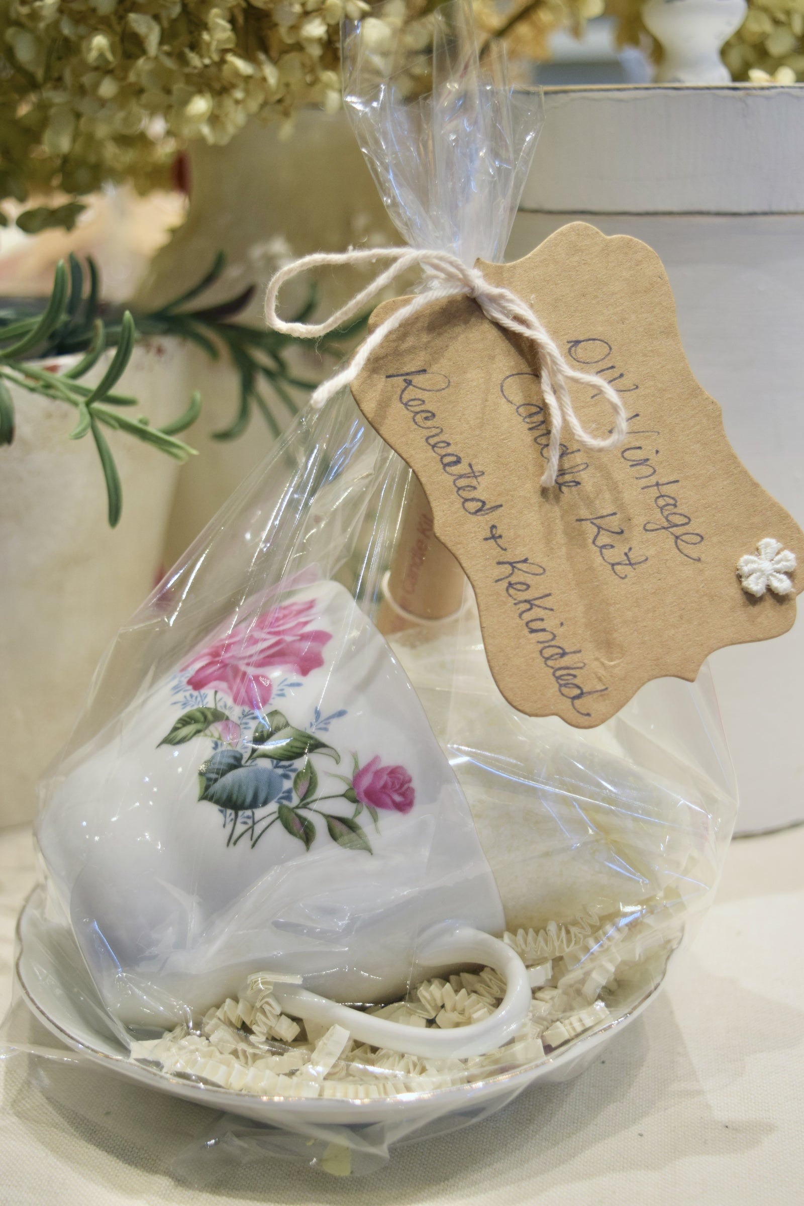 DIY Vintage Candle Kit - Pink Rose and Blue Flower Teacup & Saucer