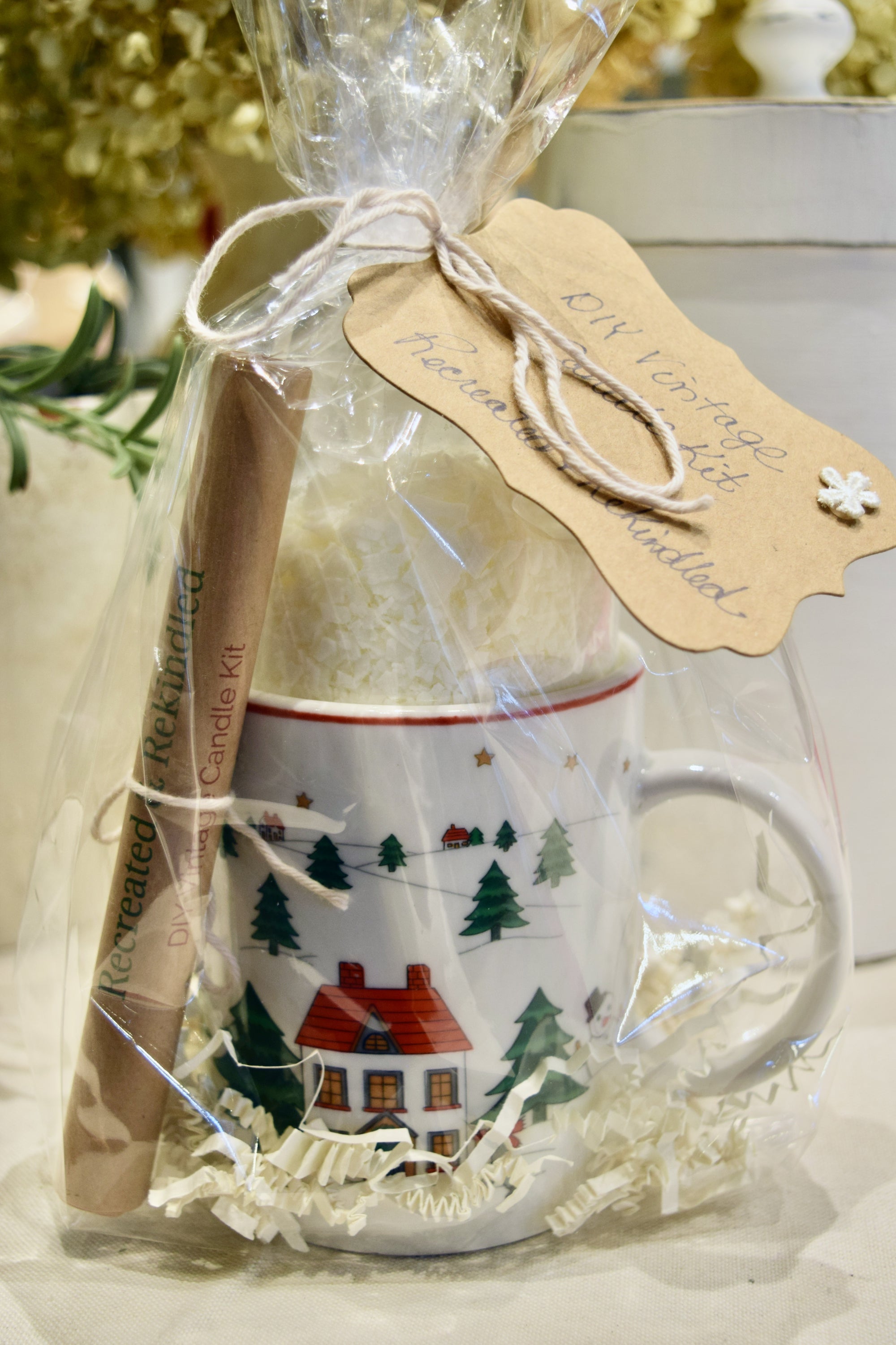 DIY Vintage Candle Kit - Winter Village Mug