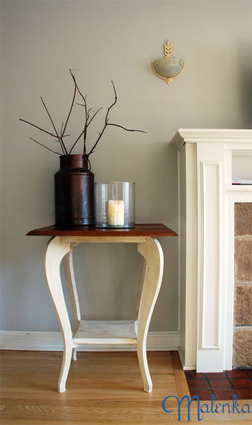 Table with Old White on legs with clear and dark Soft Wax.