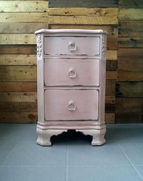 Antoinette Chalk Paint