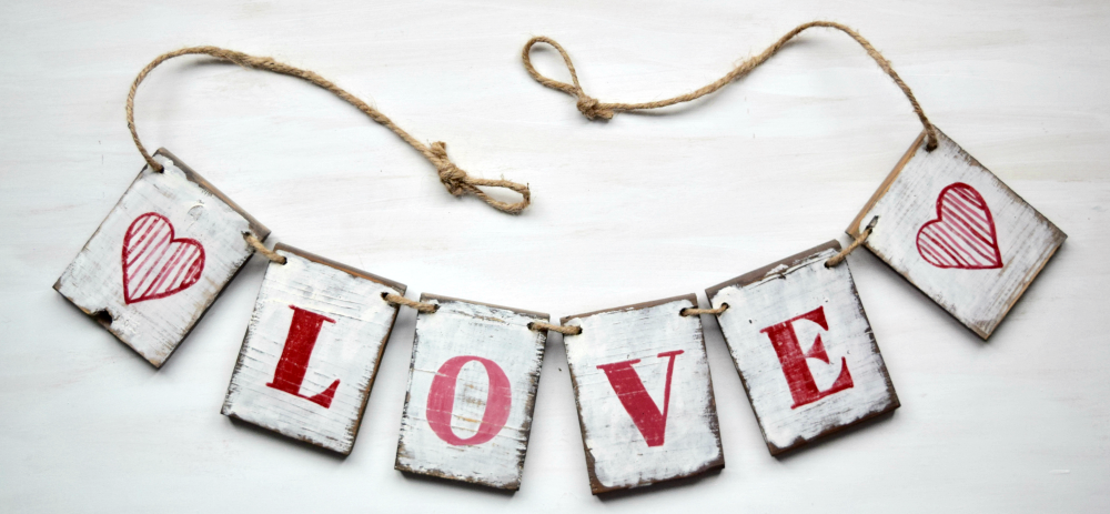 Love and Heart Garland