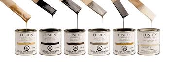 Fusion Finishing Stain and Oil All in One - 6 colours